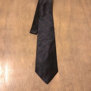 DKNY 100% Silk Navy Pinstriped Men’s Tie